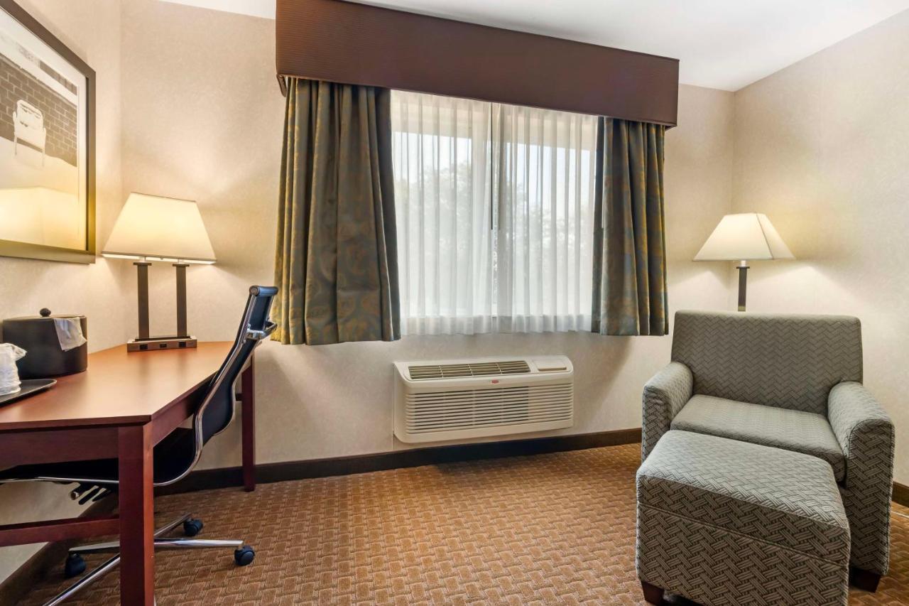 | Best Western Wittenberg Inn