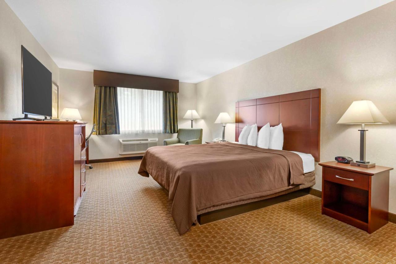 | Best Western Wittenberg Inn