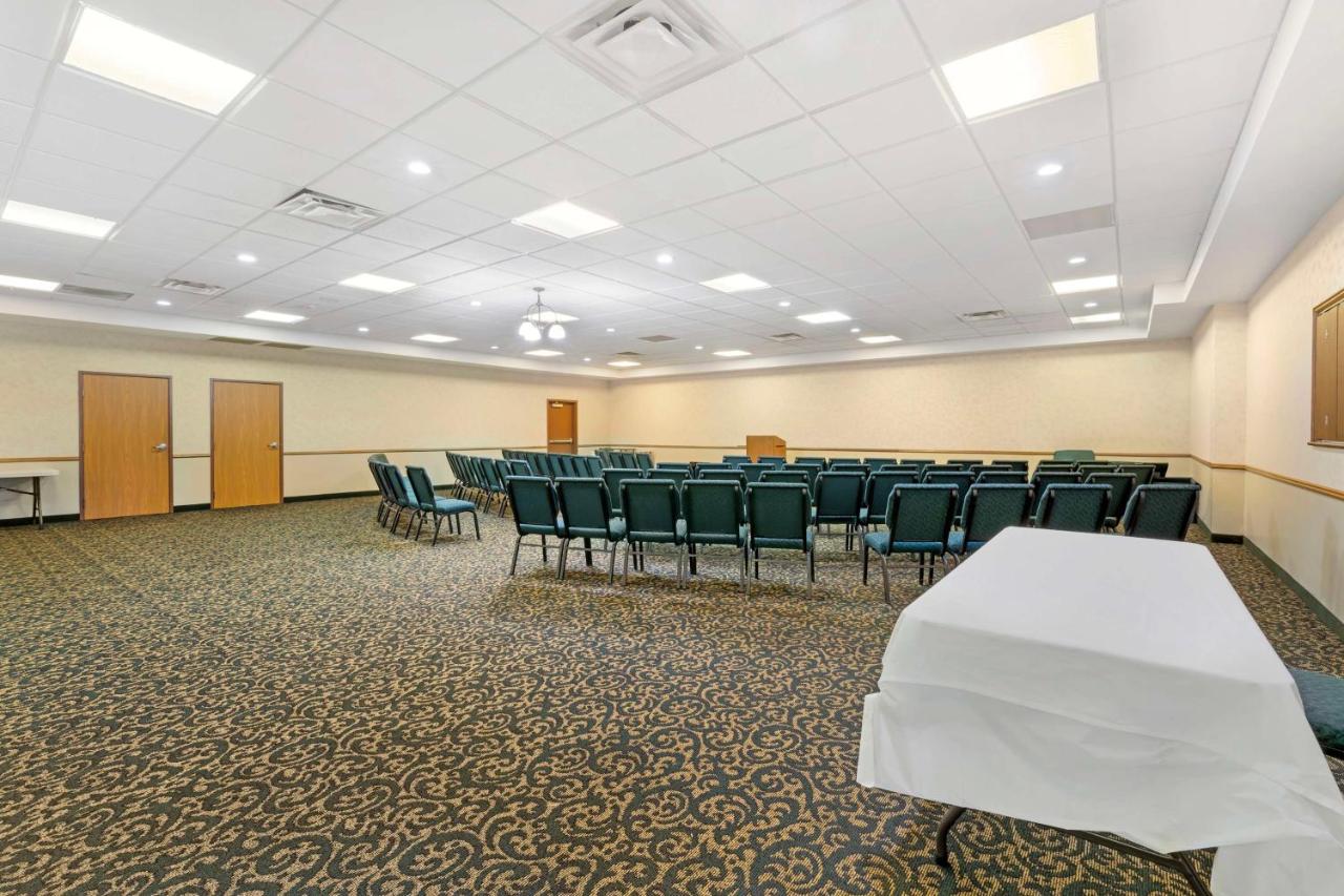 | Best Western Wittenberg Inn