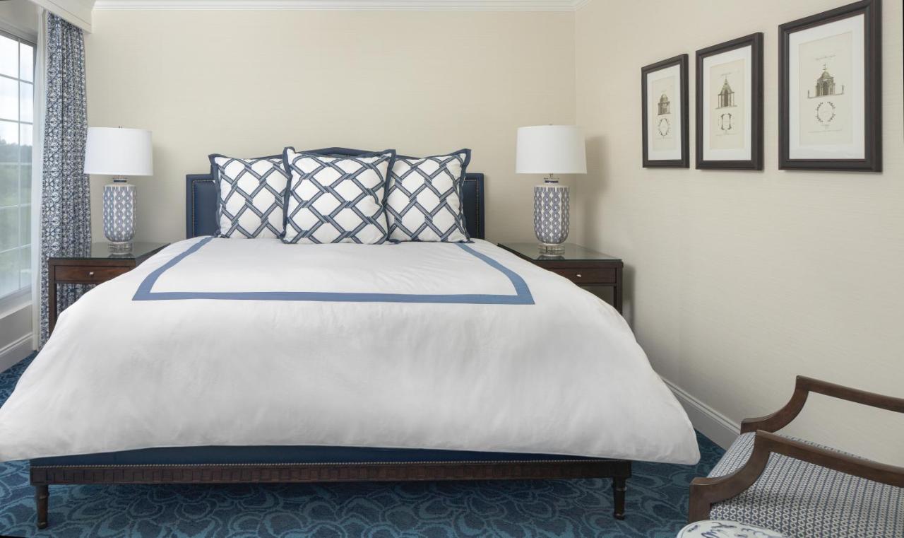Room #39176228 at Washington Duke Inn & Golf Club