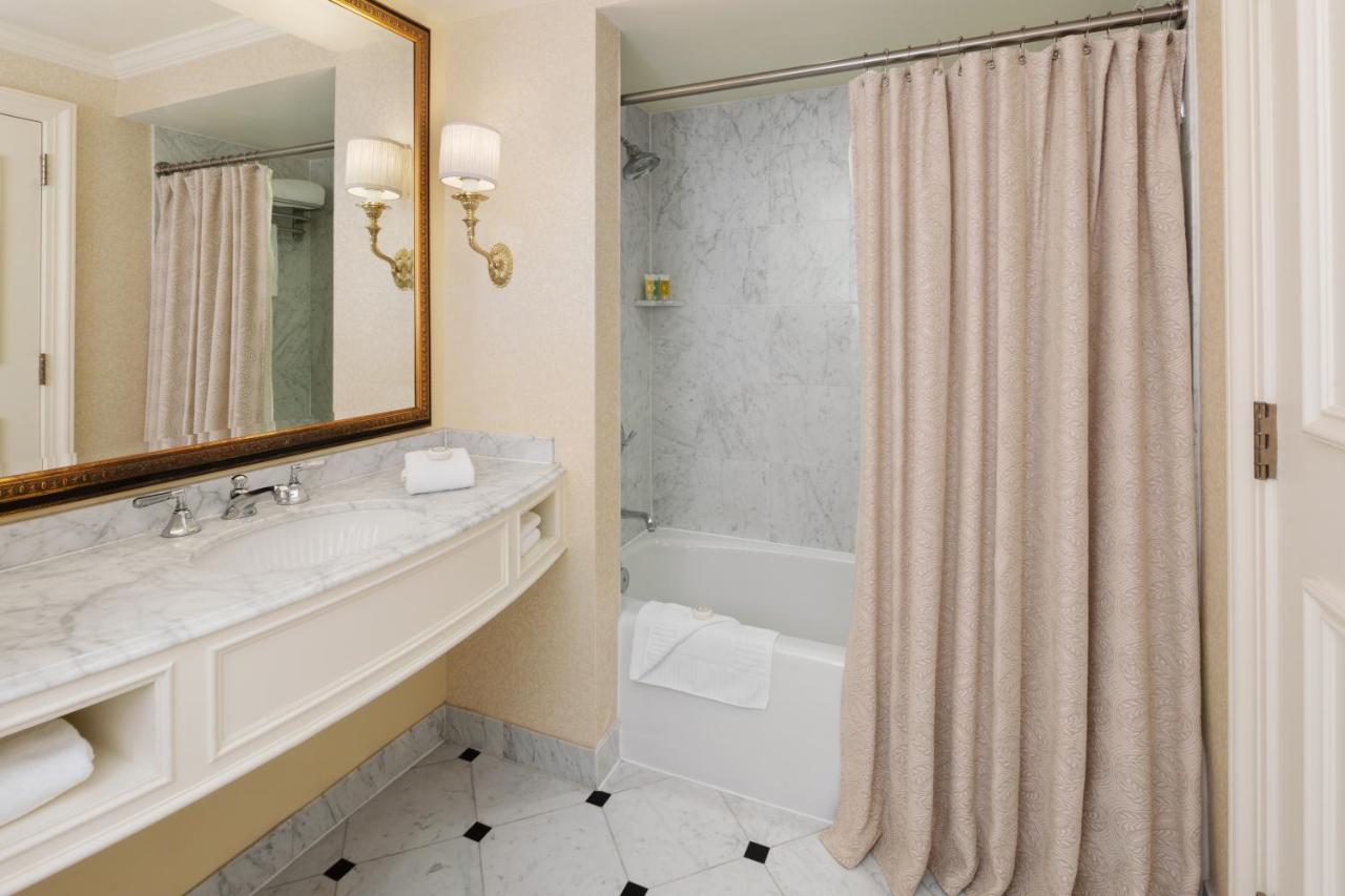 | Washington Duke Inn & Golf Club