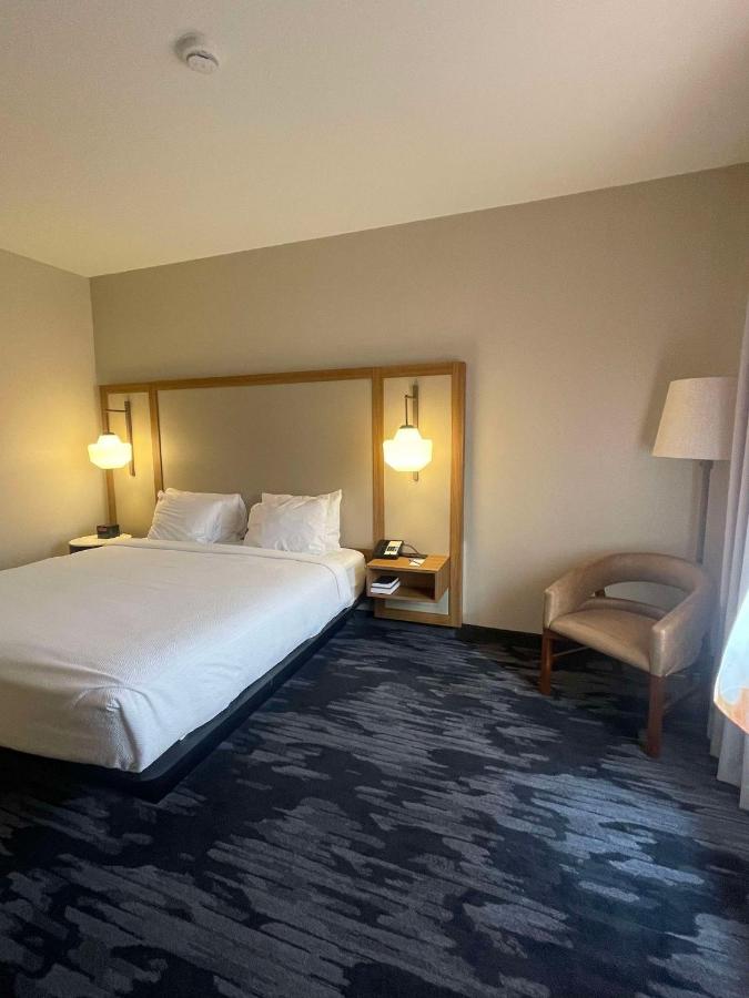  | Fairfield Inn & Suites Minneapolis St. Paul / Roseville