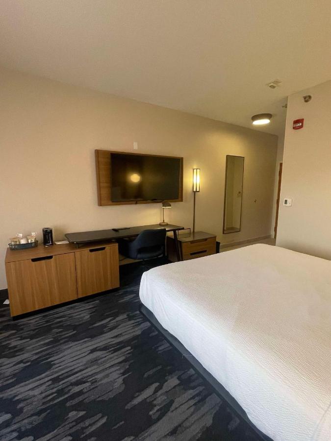  | Fairfield Inn & Suites Minneapolis St. Paul / Roseville
