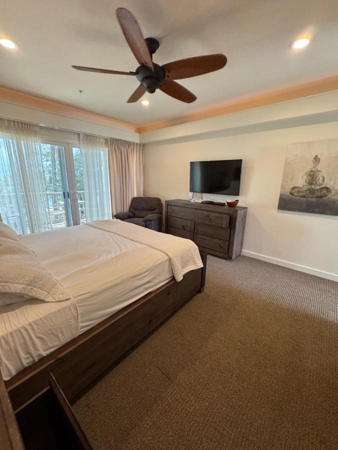 King Room with Sea View at Hotel Coral Reef