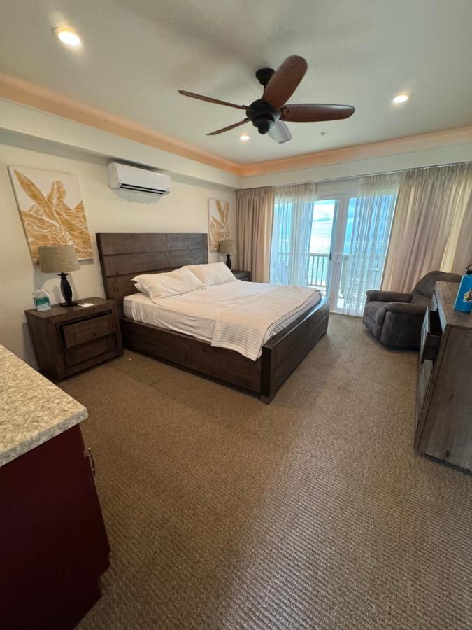 | Hotel Coral Reef