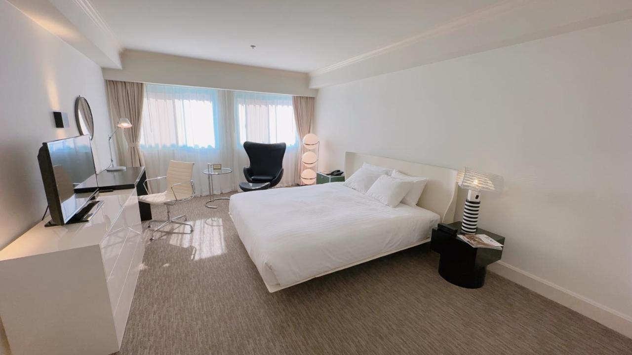 | Oxford Palace Hotel