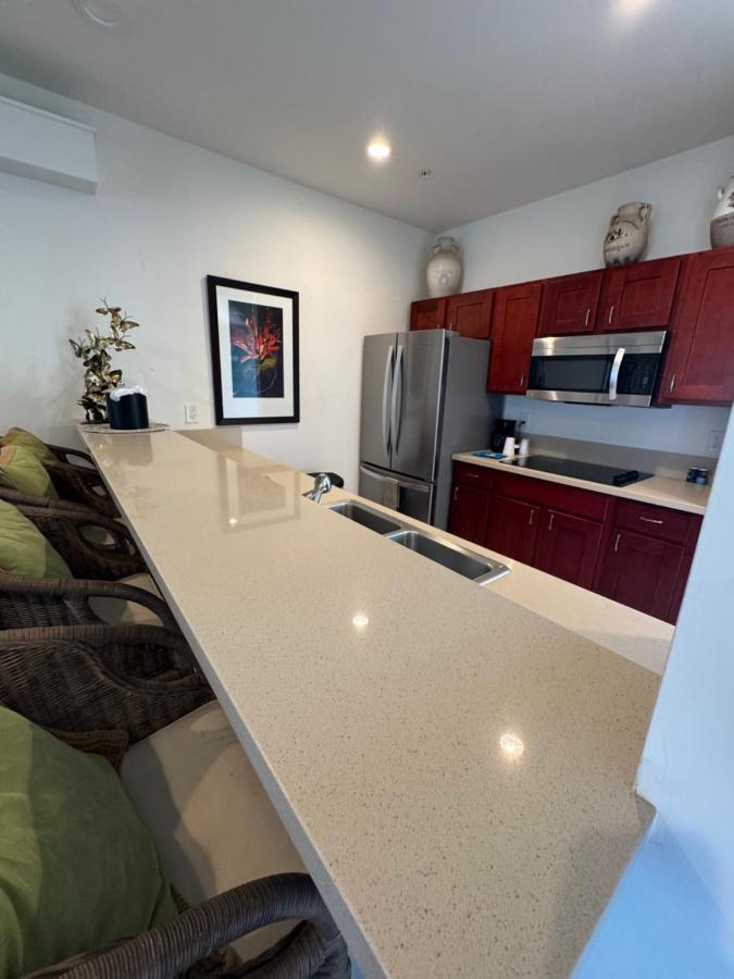 King Suite with Sea View at Hotel Coral Reef