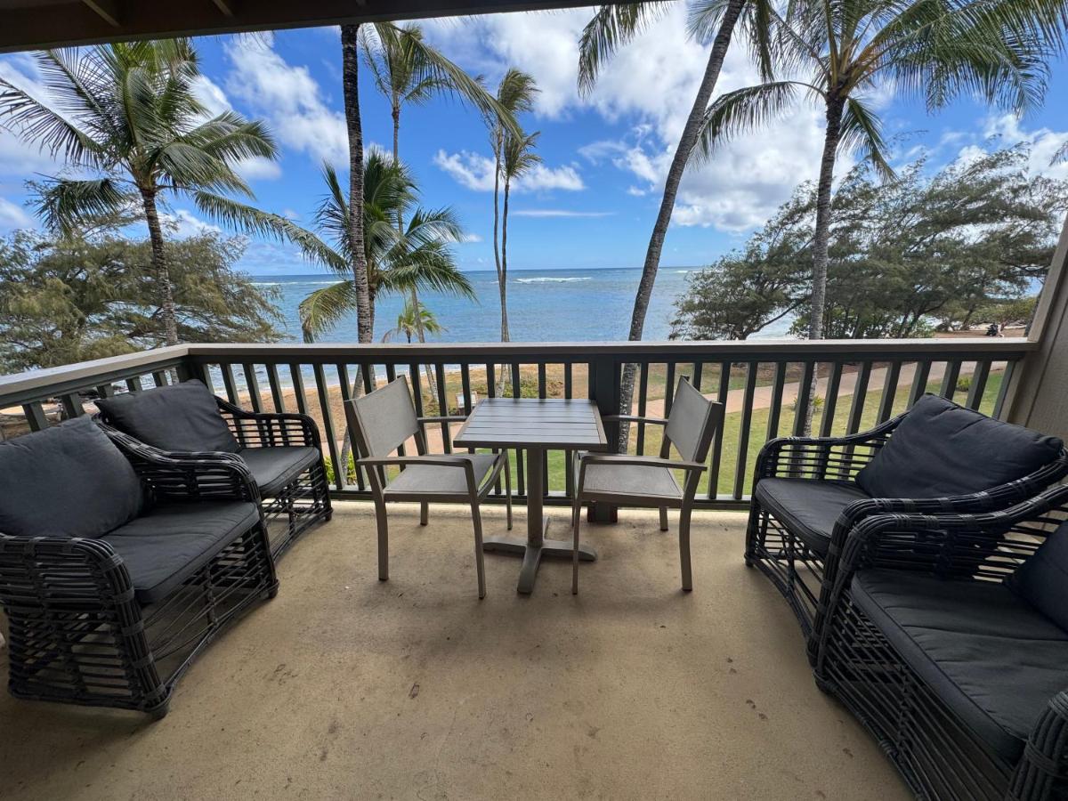 King Suite with Sea View at Hotel Coral Reef
