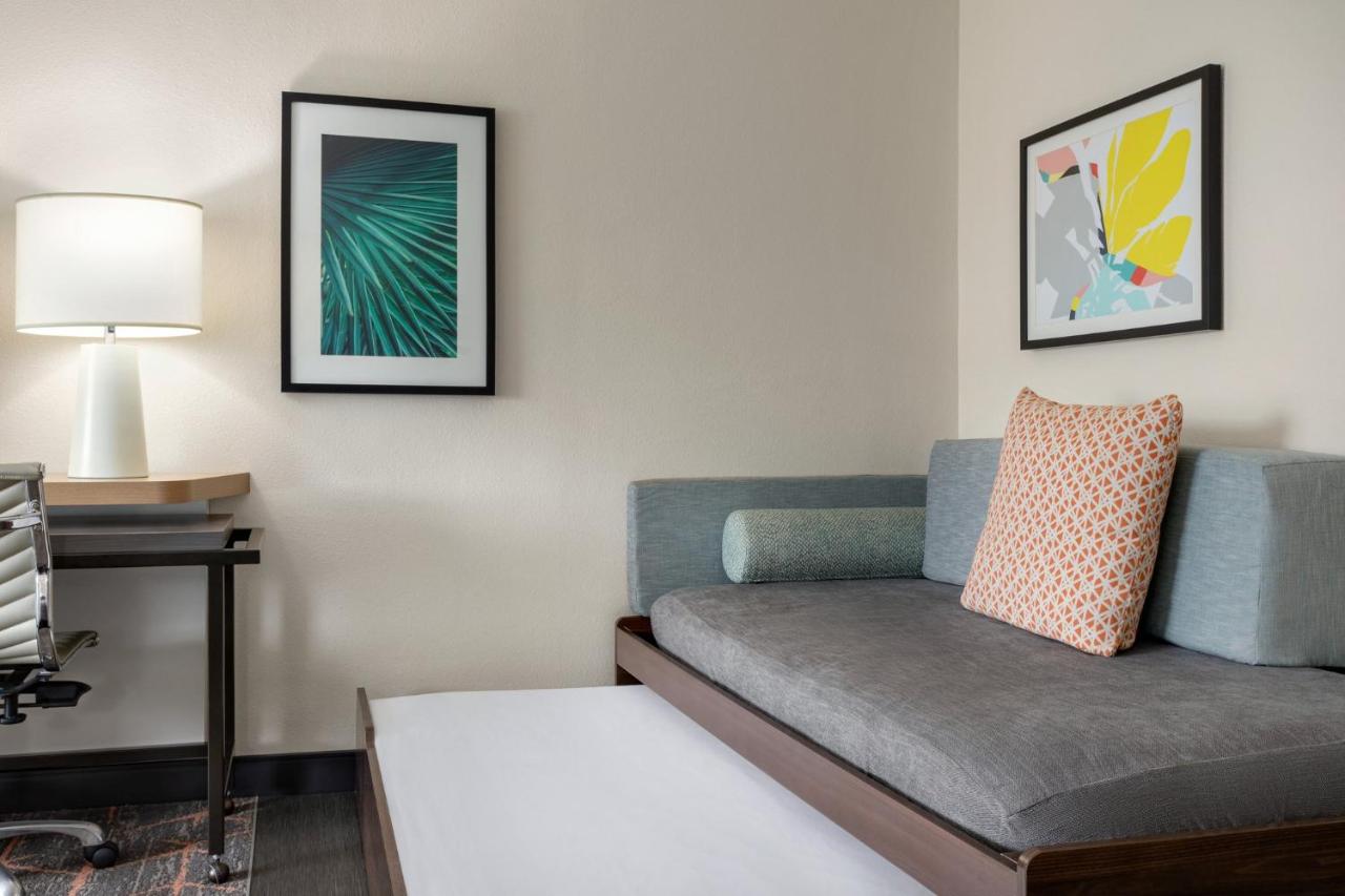 | Holiday Inn - Cheshire - Southington, an IHG Hotel