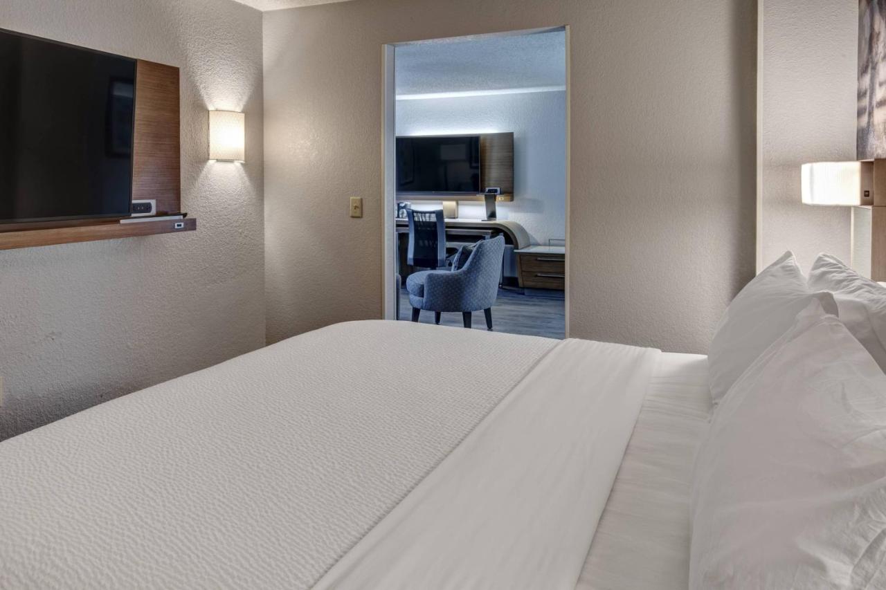  | Courtyard by Marriott Nashville Vanderbilt West End