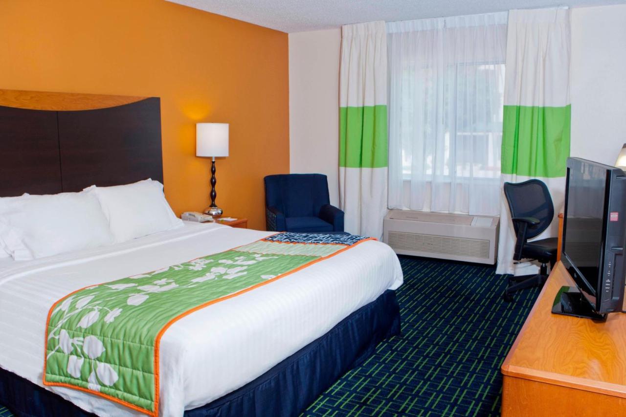 | Fairfield Inn & Suites by Marriott Memphis East/Galleria