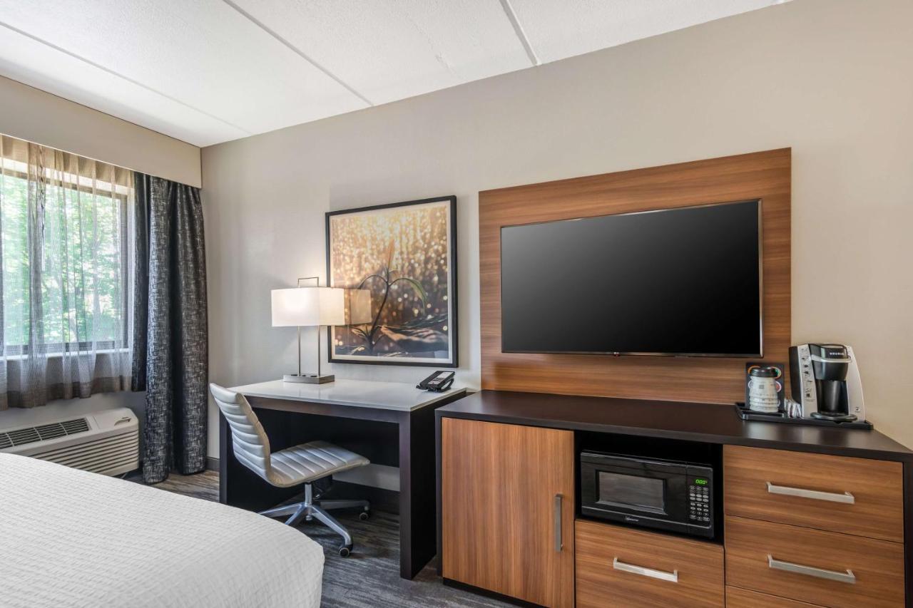 | Best Western Atlanta-Marietta Ballpark Hotel