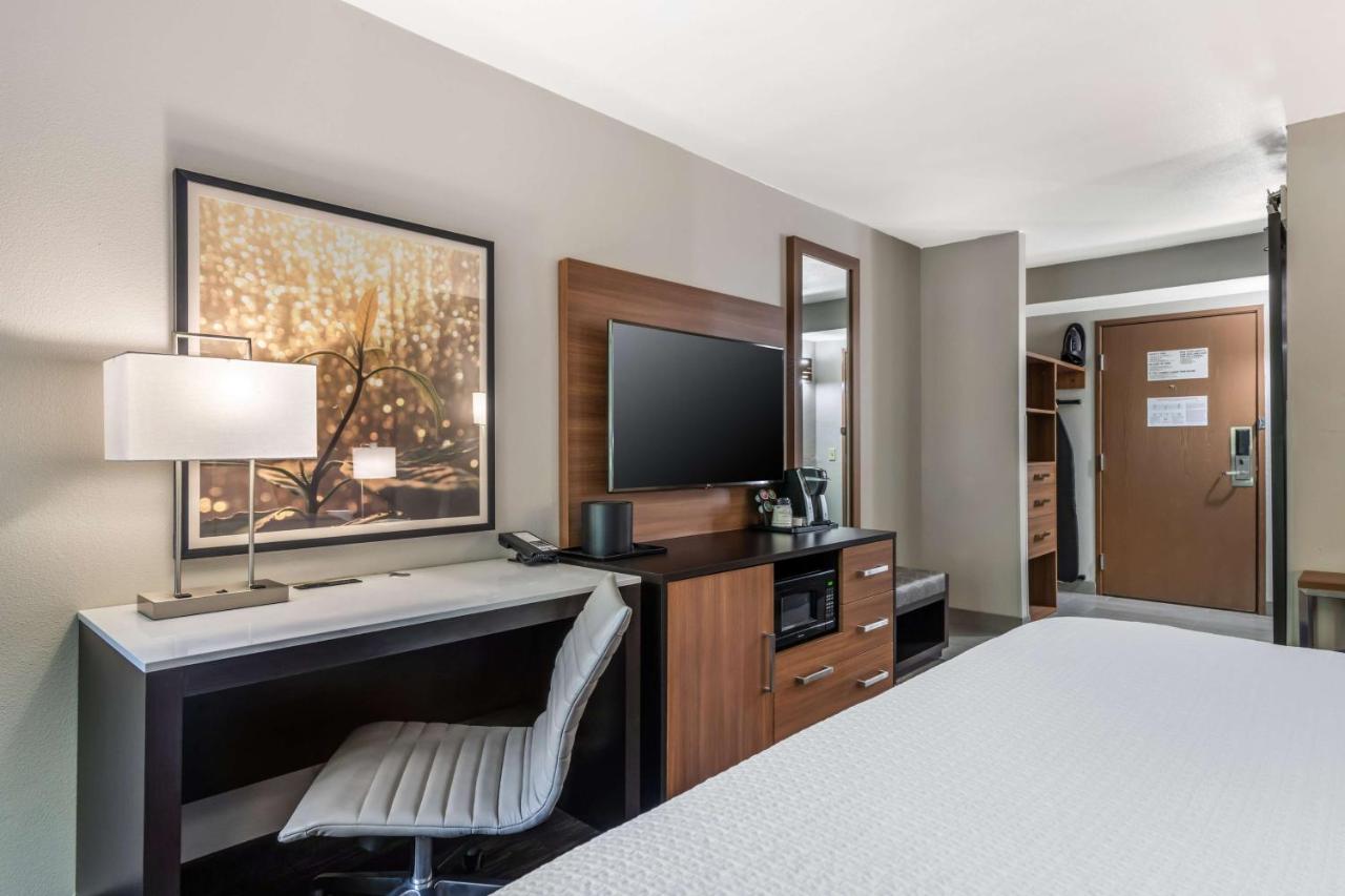 | Best Western Atlanta-Marietta Ballpark Hotel