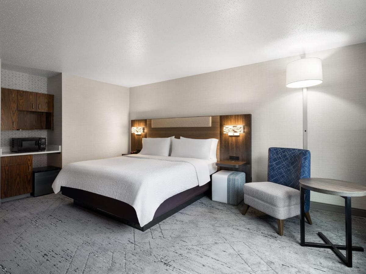  | Holiday Inn Express Meadville (I-79 Exit 147a), an IHG Hotel