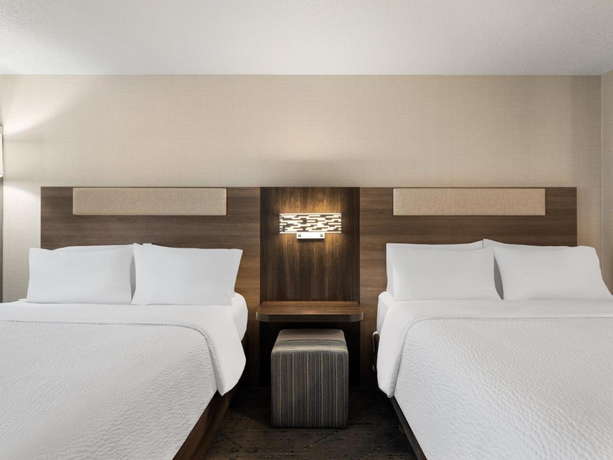  | Holiday Inn Express Meadville (I-79 Exit 147a), an IHG Hotel