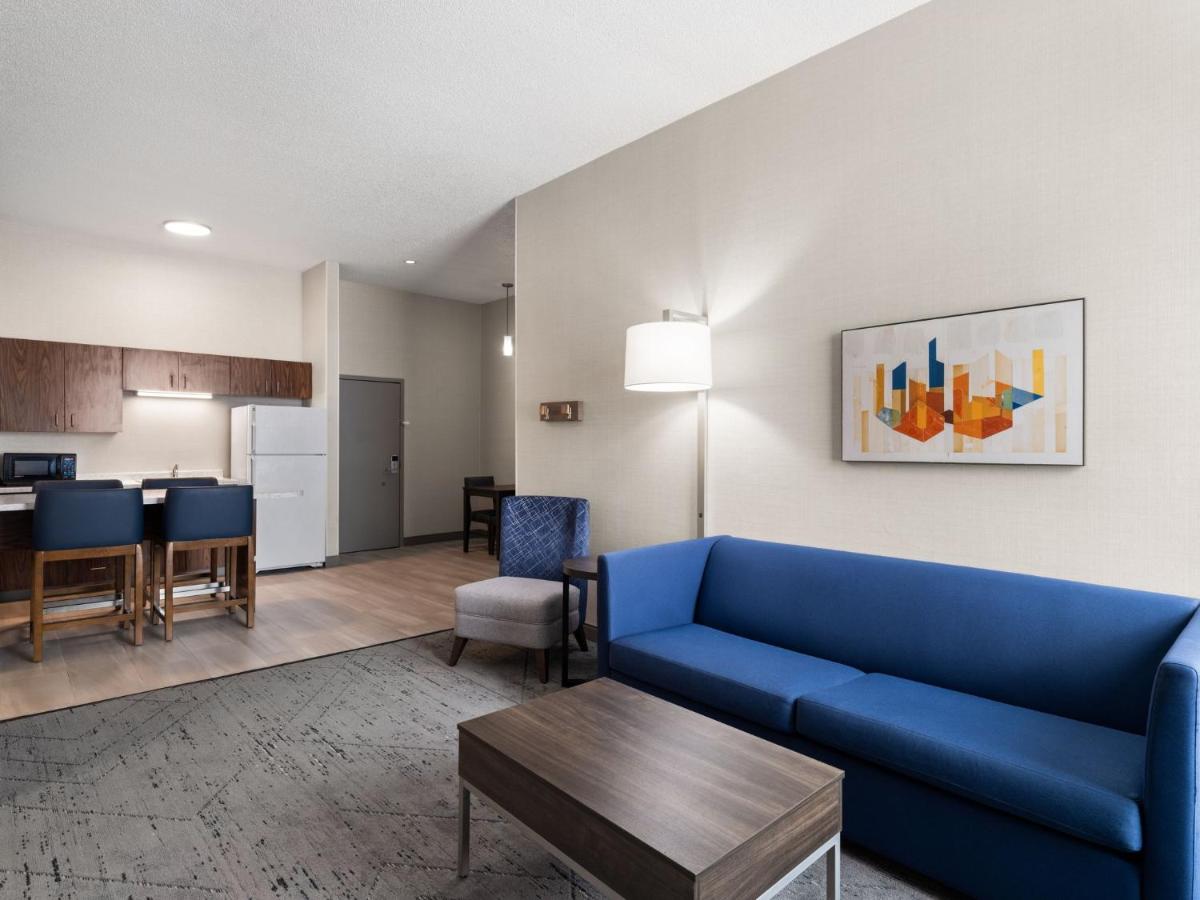 | Holiday Inn Express Meadville (I-79 Exit 147a), an IHG Hotel