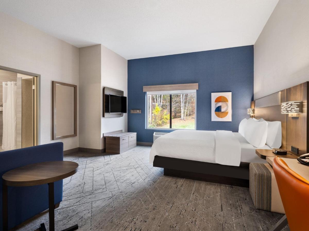  | Holiday Inn Express Meadville (I-79 Exit 147a), an IHG Hotel