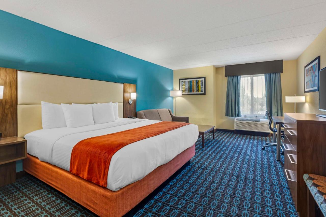 | Best Western Plus North Shore Hotel