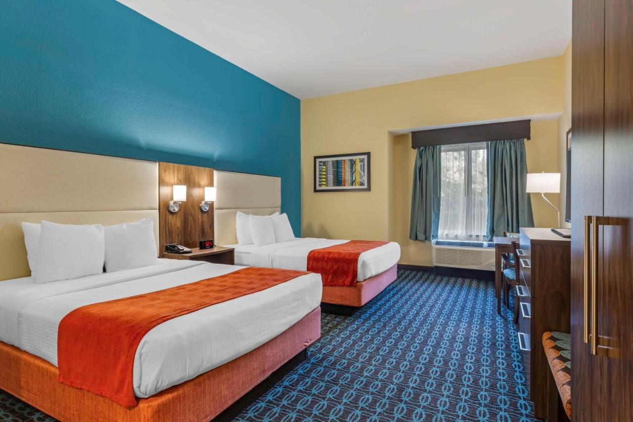 | Best Western Plus North Shore Hotel
