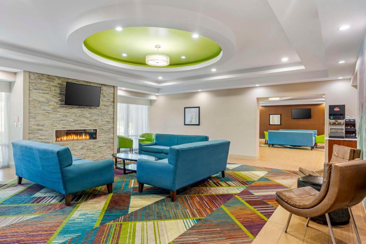 | Best Western Plus North Shore Hotel