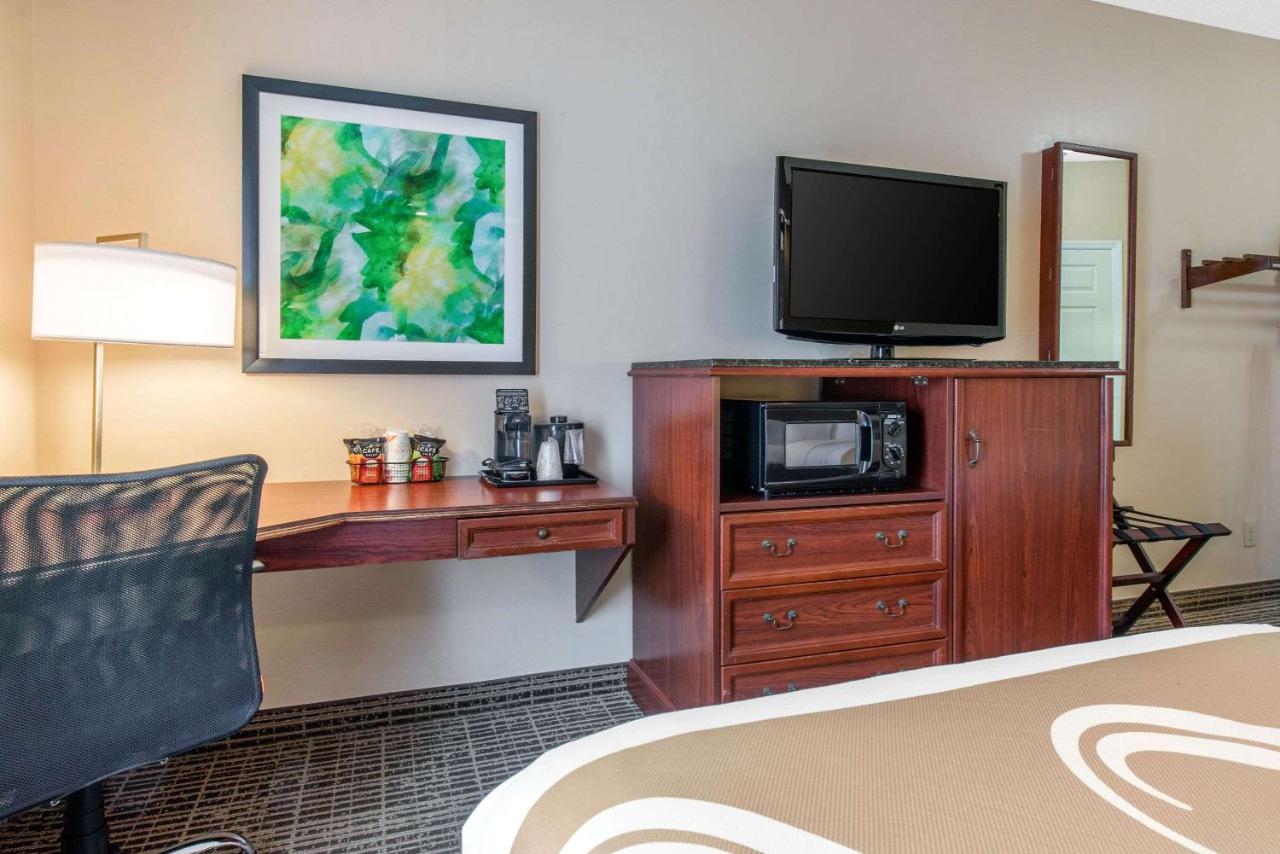 Double Room with Two Double Beds - Non-Smoking at Quality Inn Palm Bay - Melbourne I-95