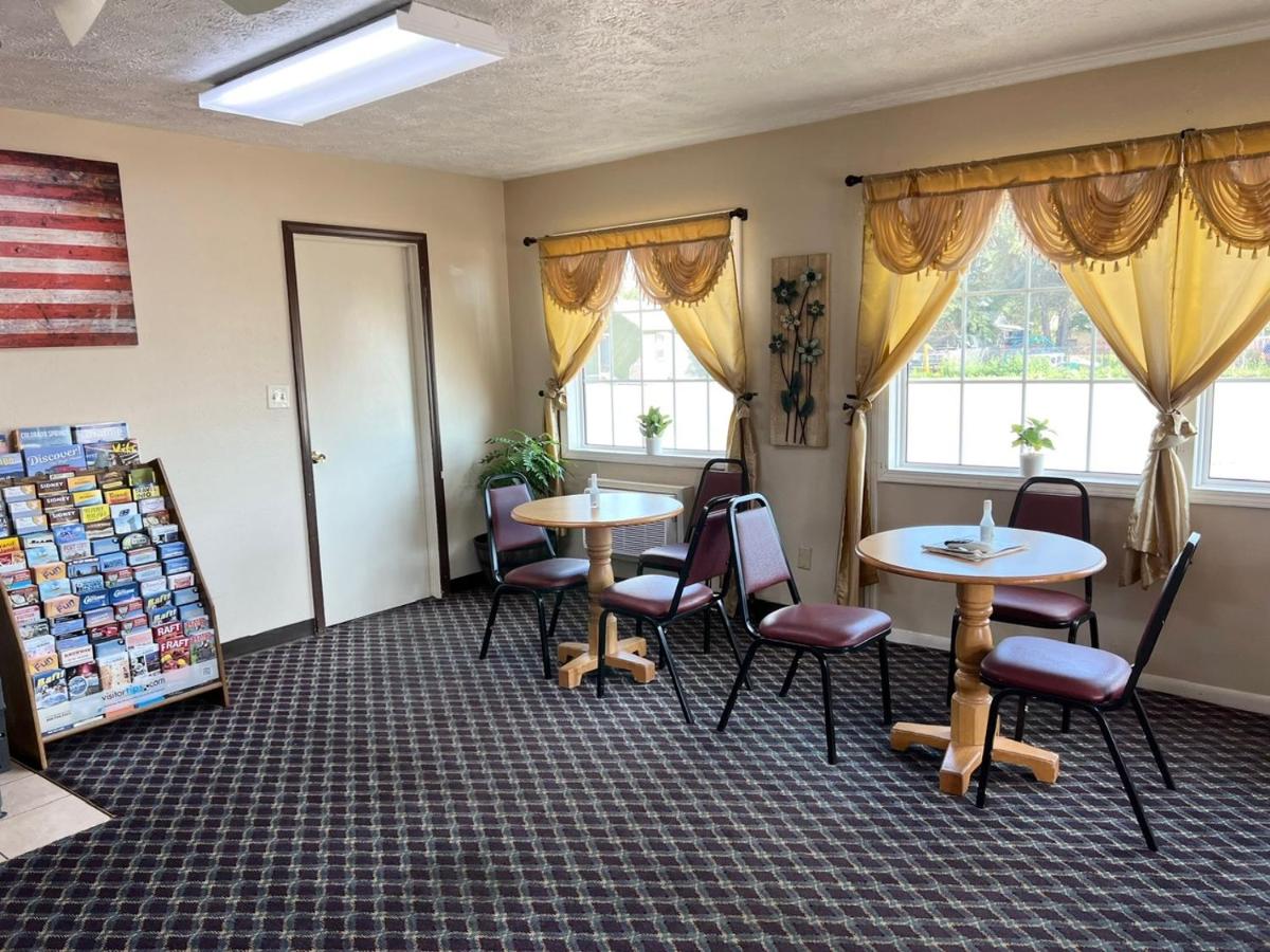 | Economy Inn McCook