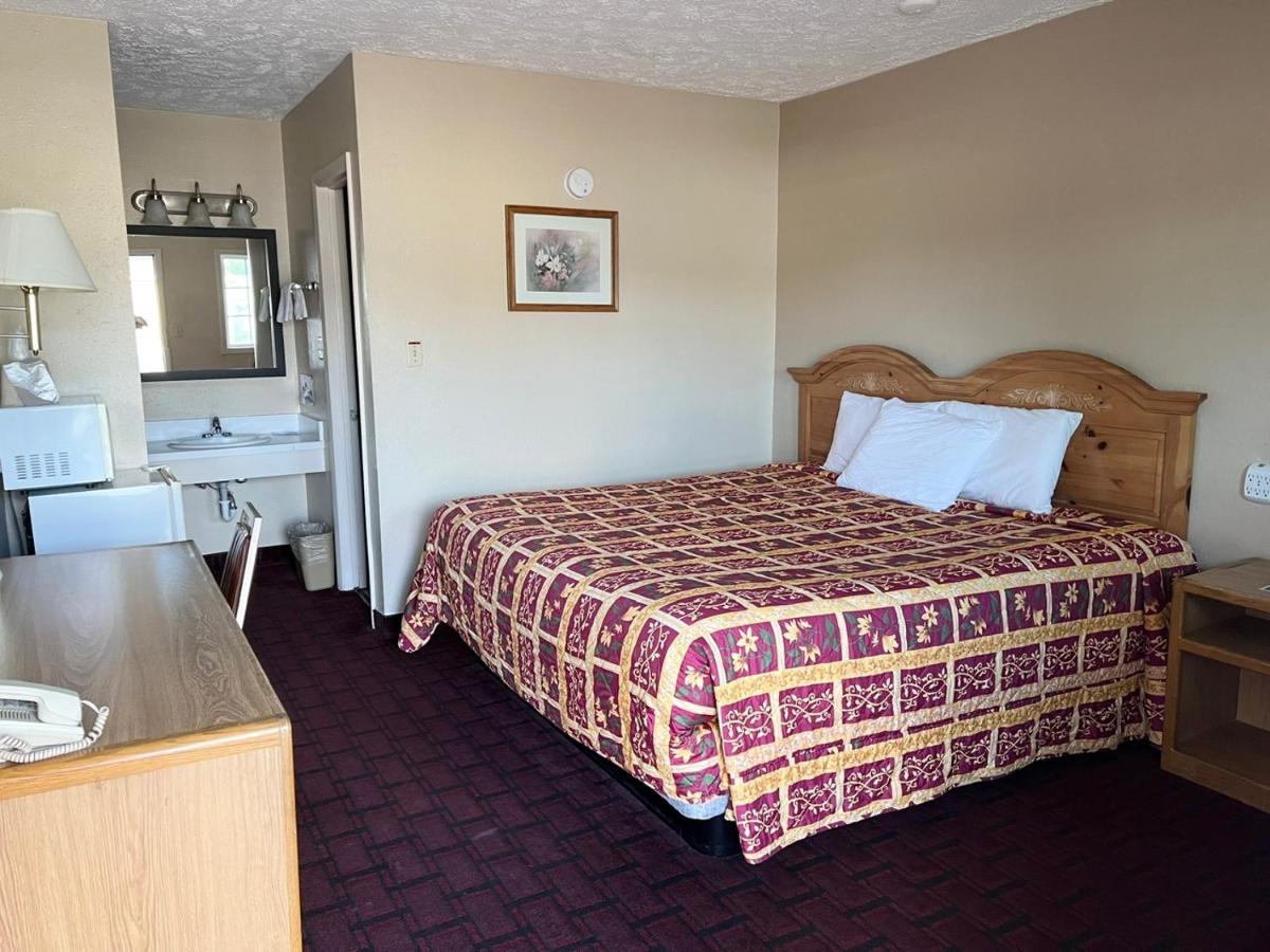 | Economy Inn McCook