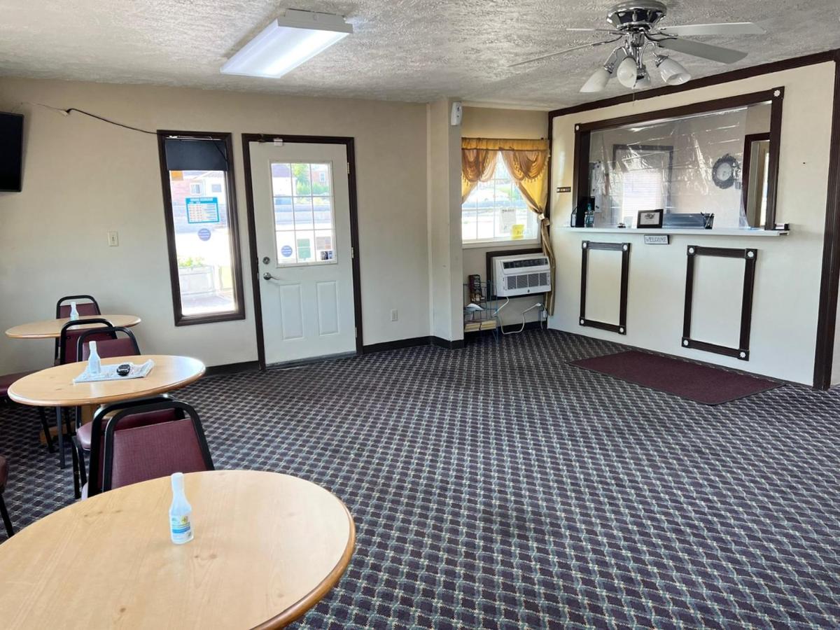 | Economy Inn McCook