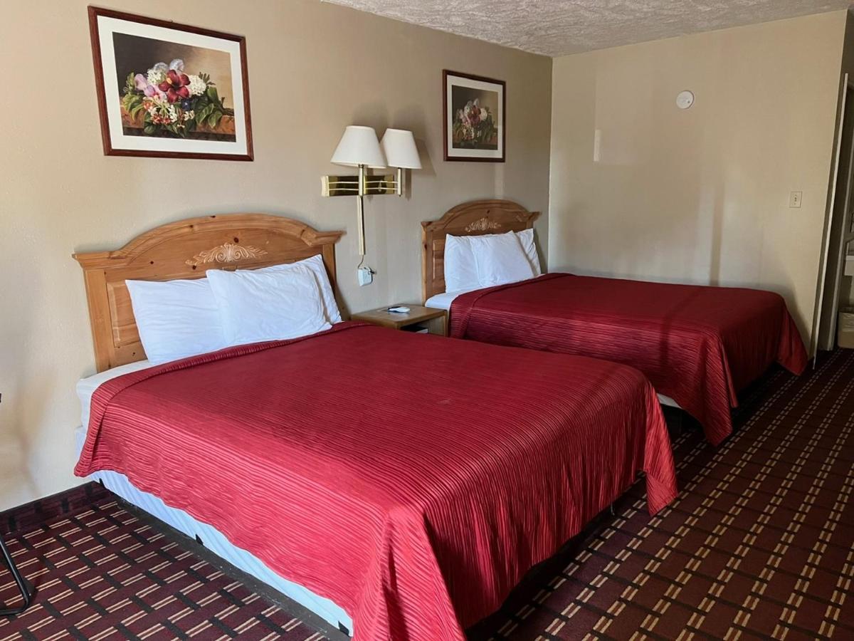 | Economy Inn McCook