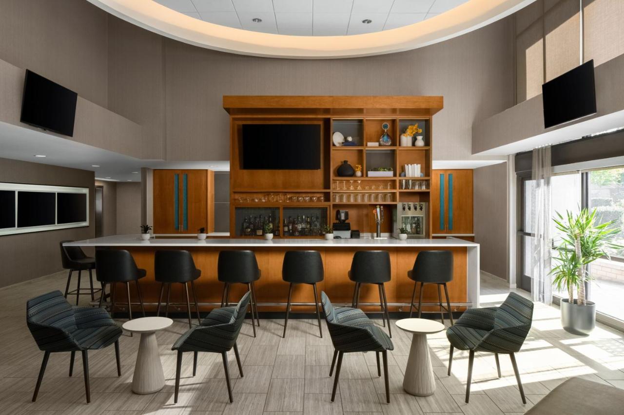 | SpringHill Suites by Marriott Seattle Issaquah
