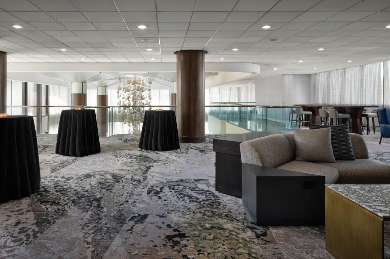 | Teaneck Marriott at Glenpointe