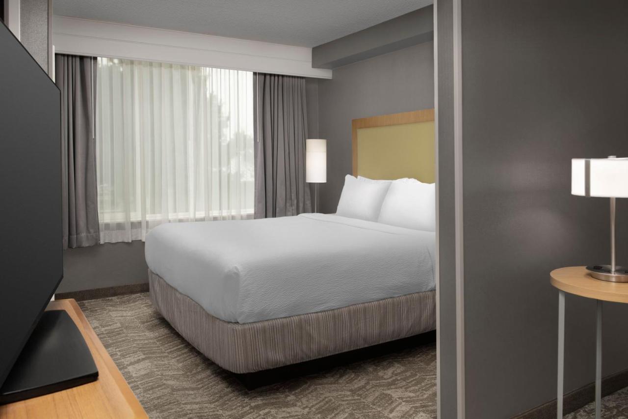 King Suite with Sofa Bed at SpringHill Suites by Marriott Boise ParkCenter