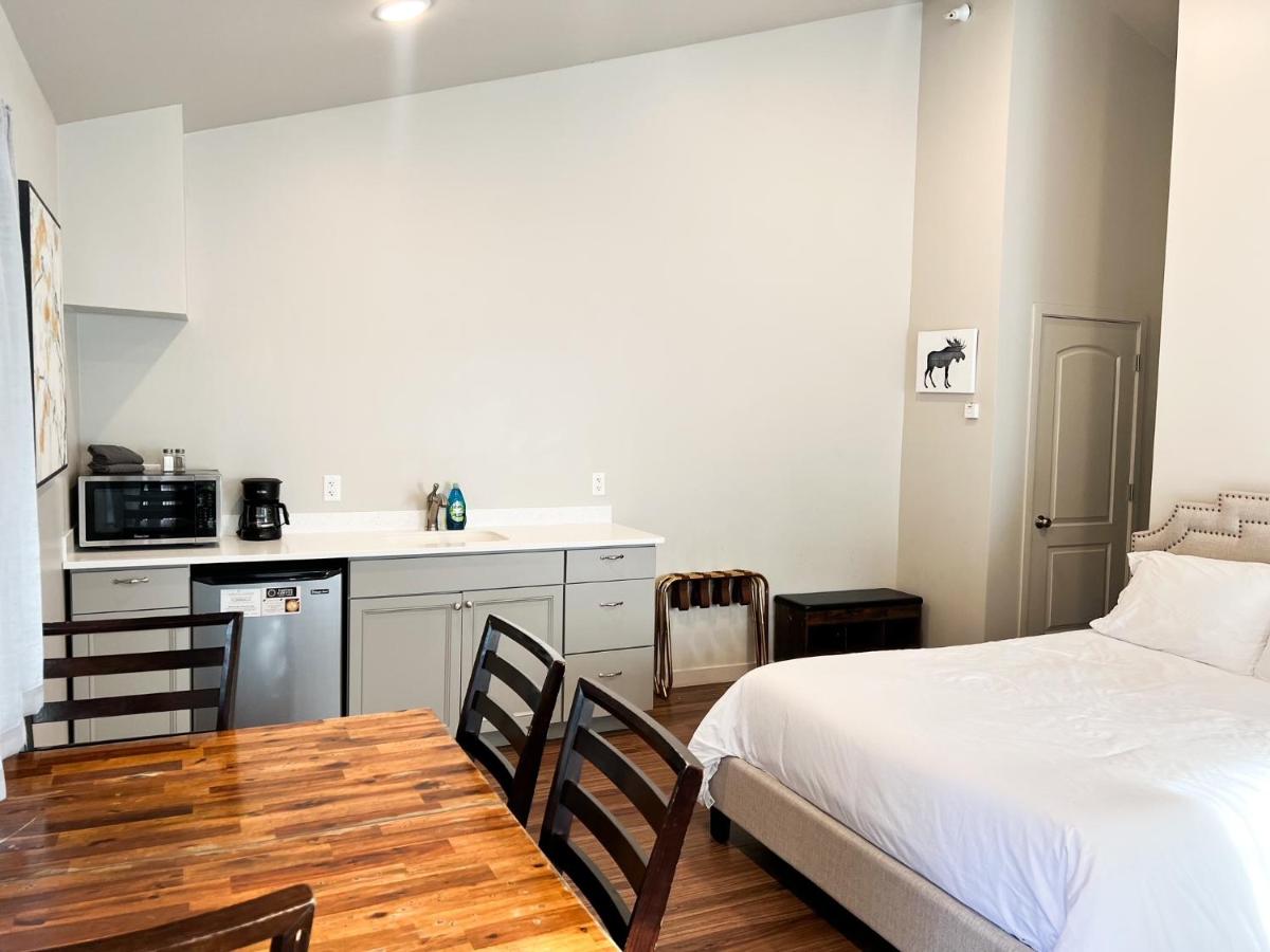  | Spruce Lodge