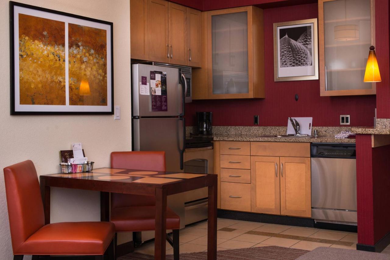 | Residence Inn by Marriott Albuquerque Airport