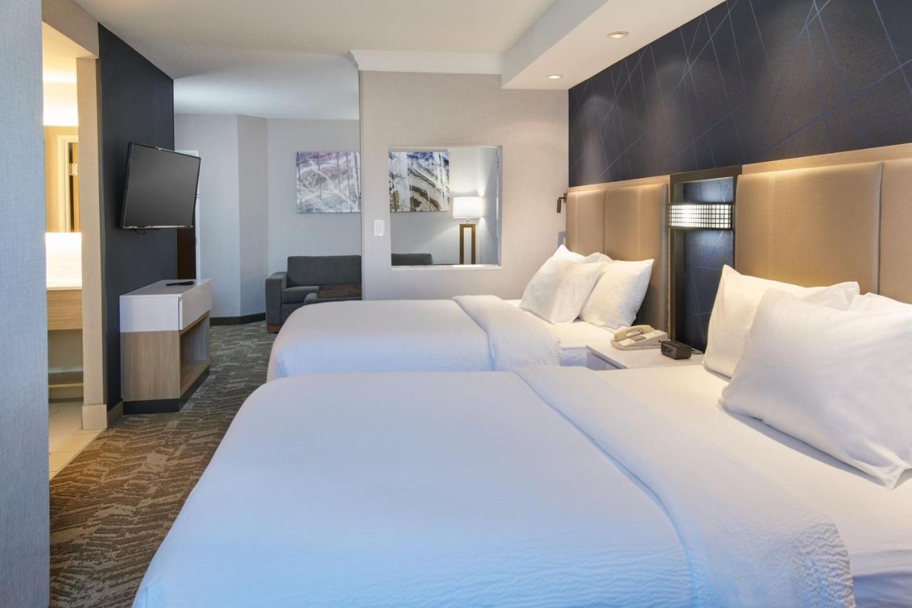 | SpringHill Suites Detroit Southfield