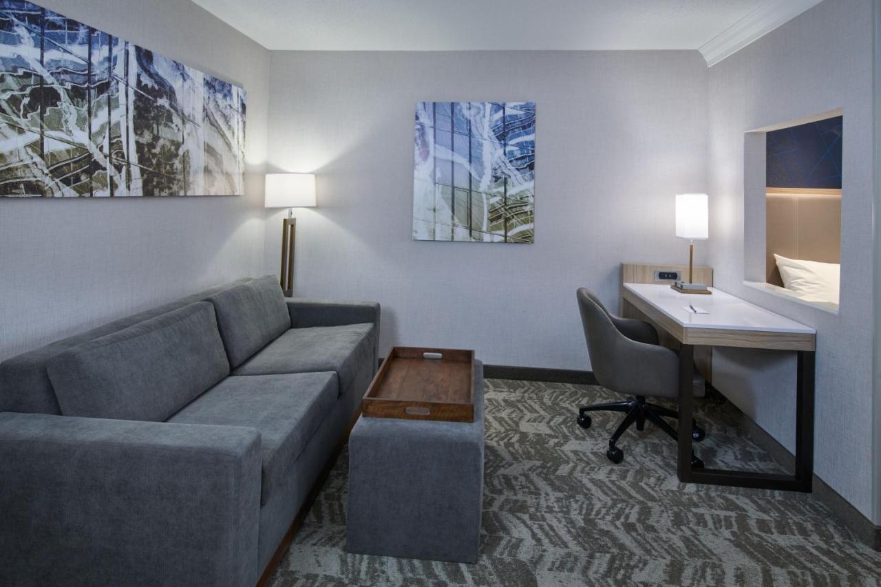 | SpringHill Suites Detroit Southfield