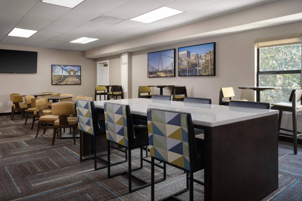 | Residence Inn by Marriott Sunnyvale Silicon Valley II