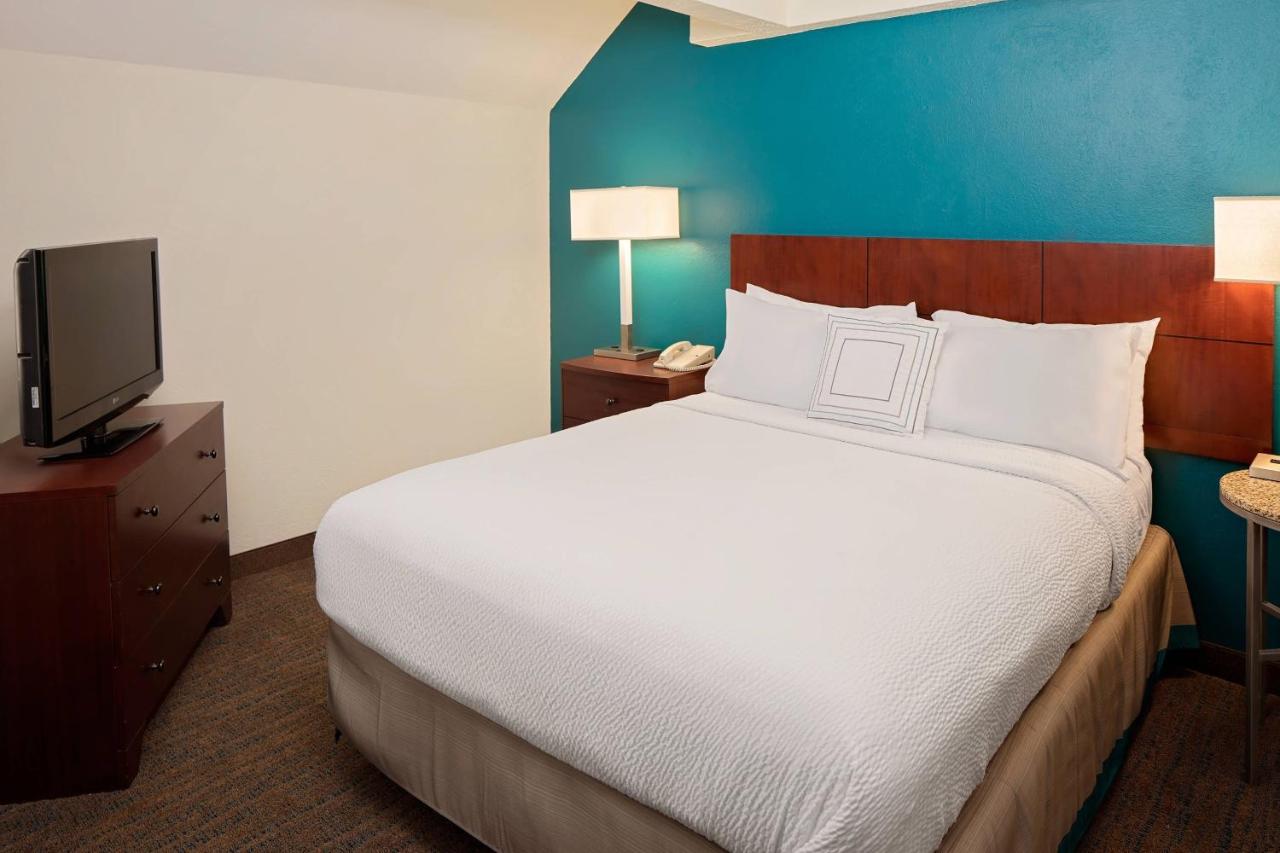 | Residence Inn Louisville East