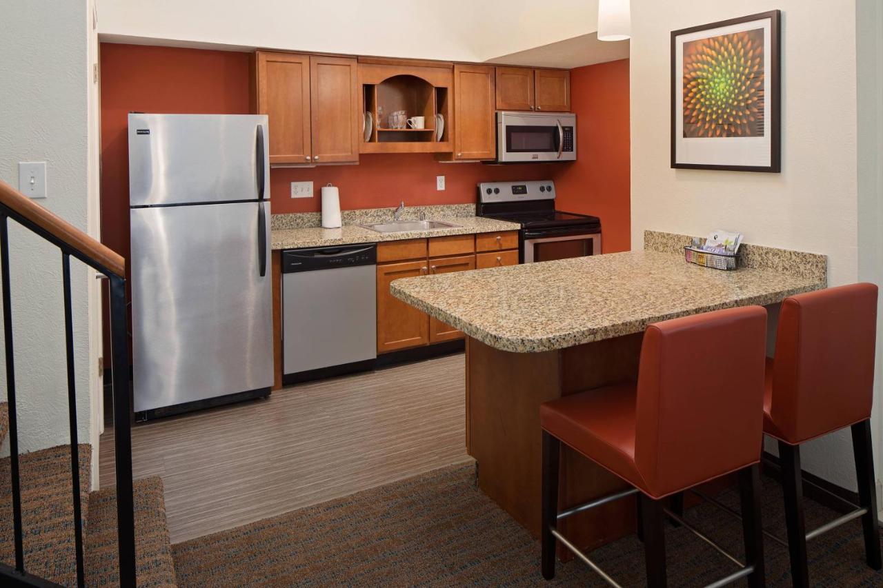 | Residence Inn Louisville East