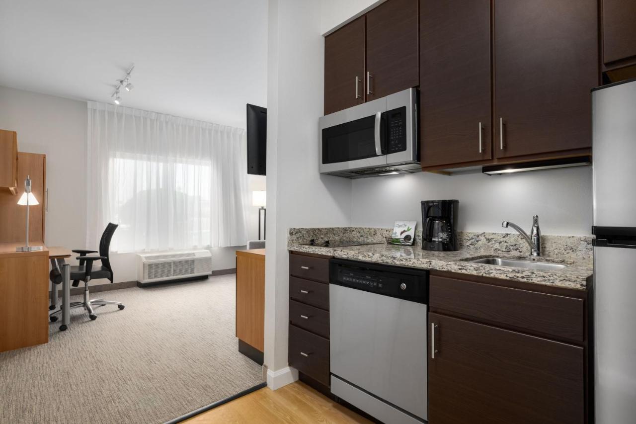 One-Bedroom King Suite with Sofa Bed at TownePlace Suites by Marriott Fort Walton Beach-Eglin AFB