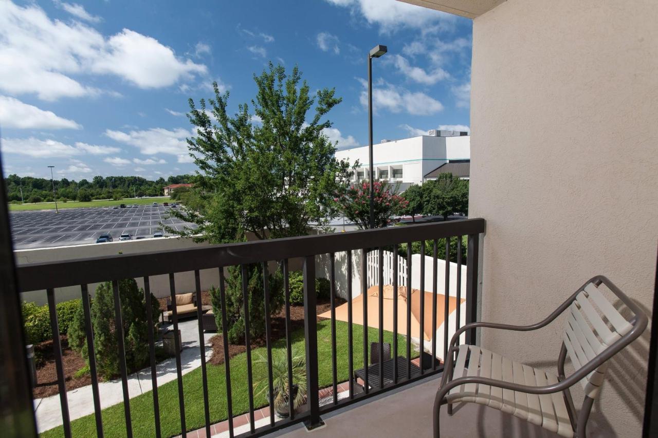 | Courtyard Florence South Carolina