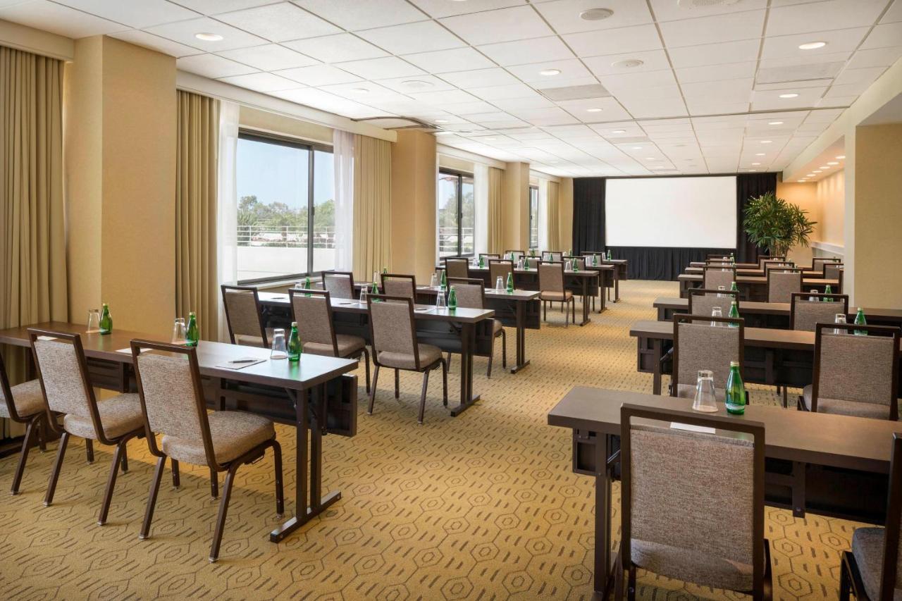 | The Westin South Coast Plaza, Costa Mesa