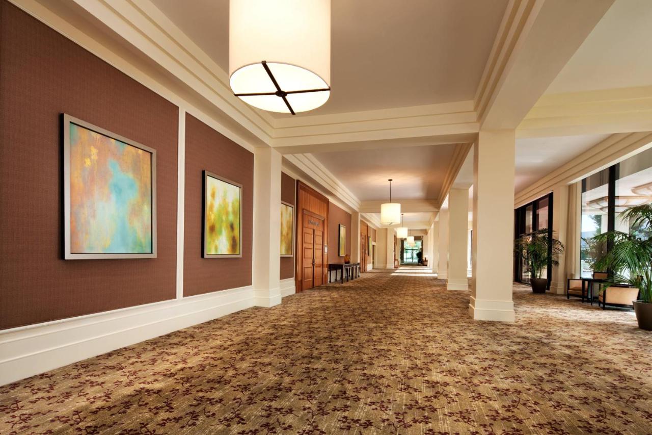 | The Westin South Coast Plaza, Costa Mesa