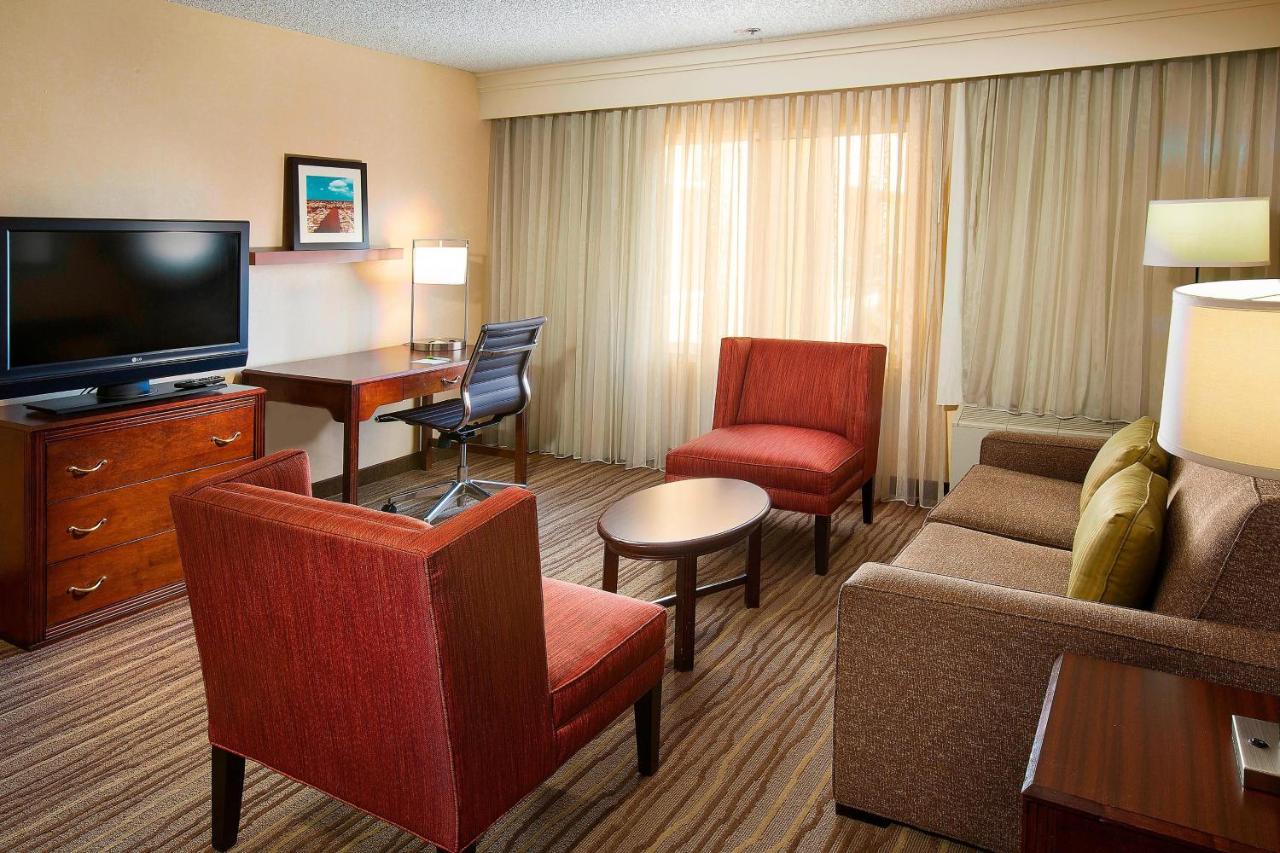  | Courtyard Seattle North / Lynnwood Everett