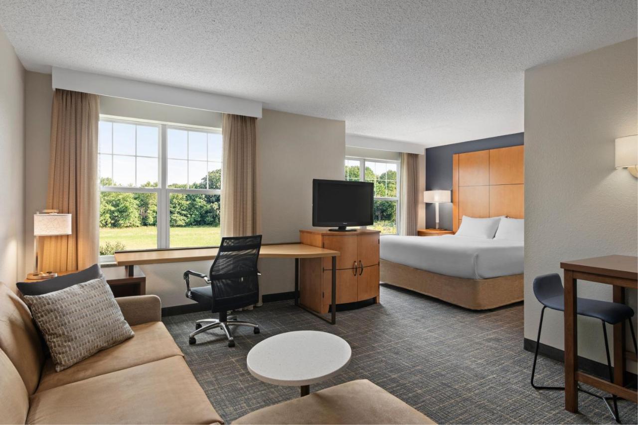 | Residence Inn by Marriott Mt. Laurel at Bishop's Gate