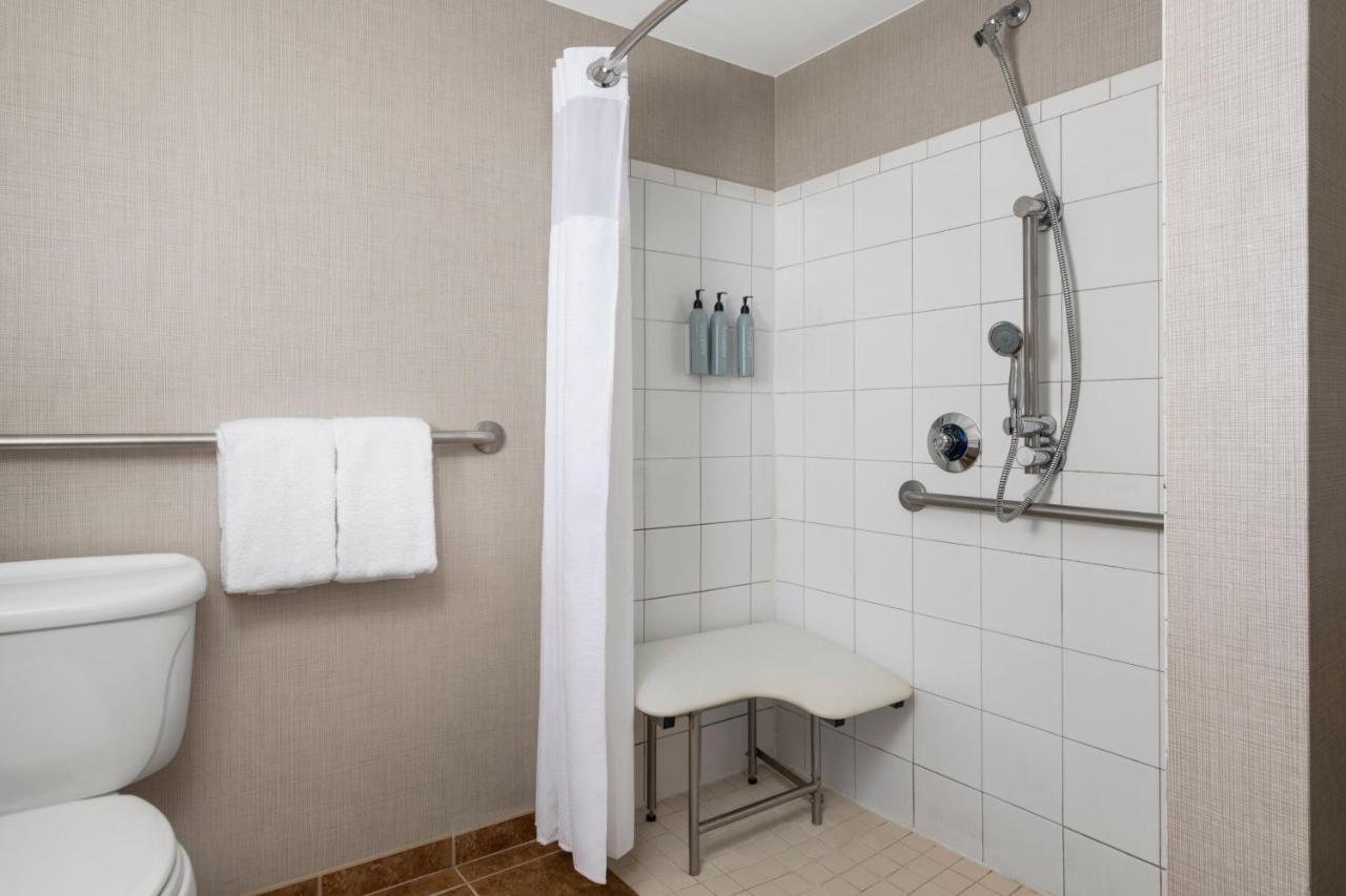 | Residence Inn by Marriott Mt. Laurel at Bishop's Gate