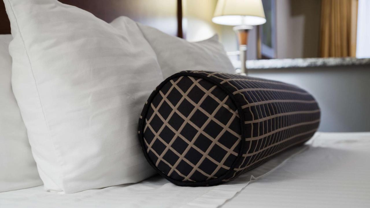 | Best Western Angleton Inn