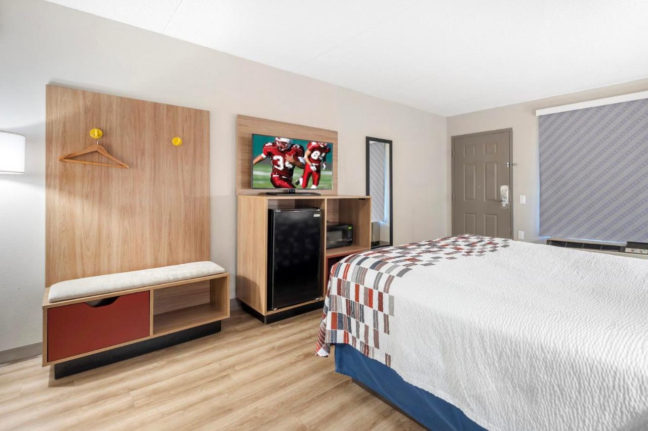 | Days Inn by Wyndham Franklin Nashville