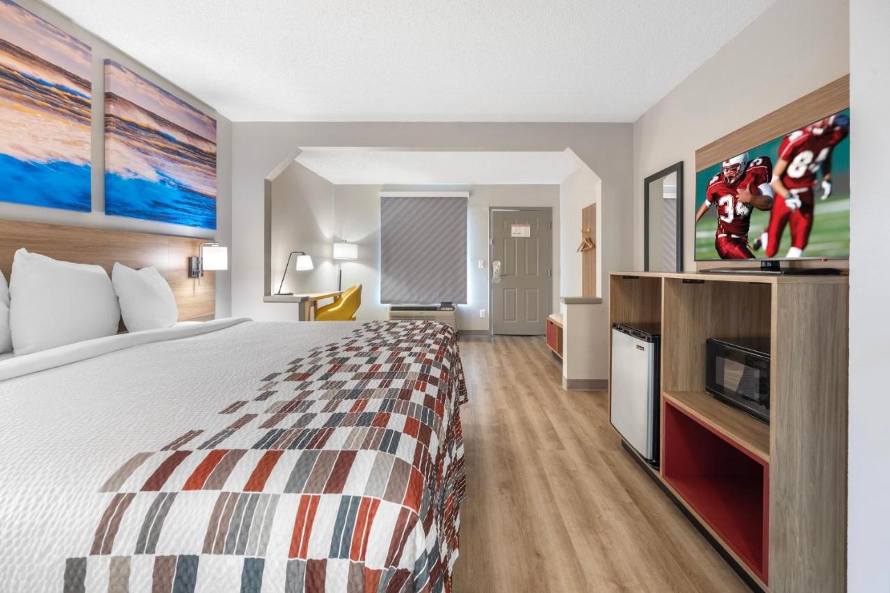 | Days Inn by Wyndham Franklin Nashville