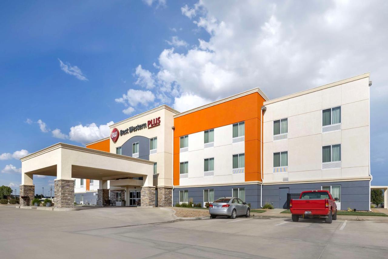 | Best Western Plus Pratt